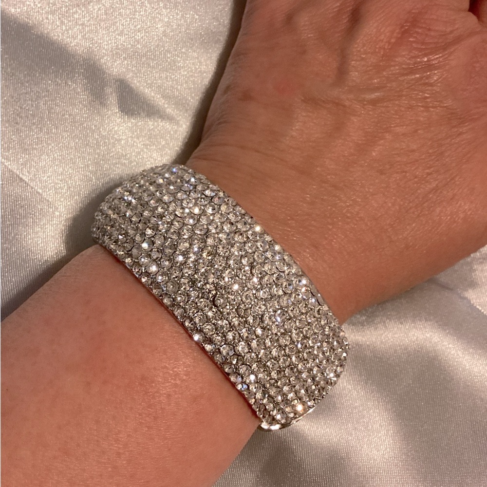 Vintage Rhinestone Cuff - Picture 10 of 10